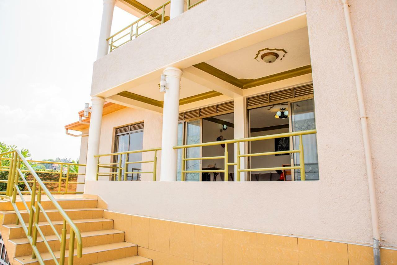 Kigali Castle Vandrarhem Exteriör bild