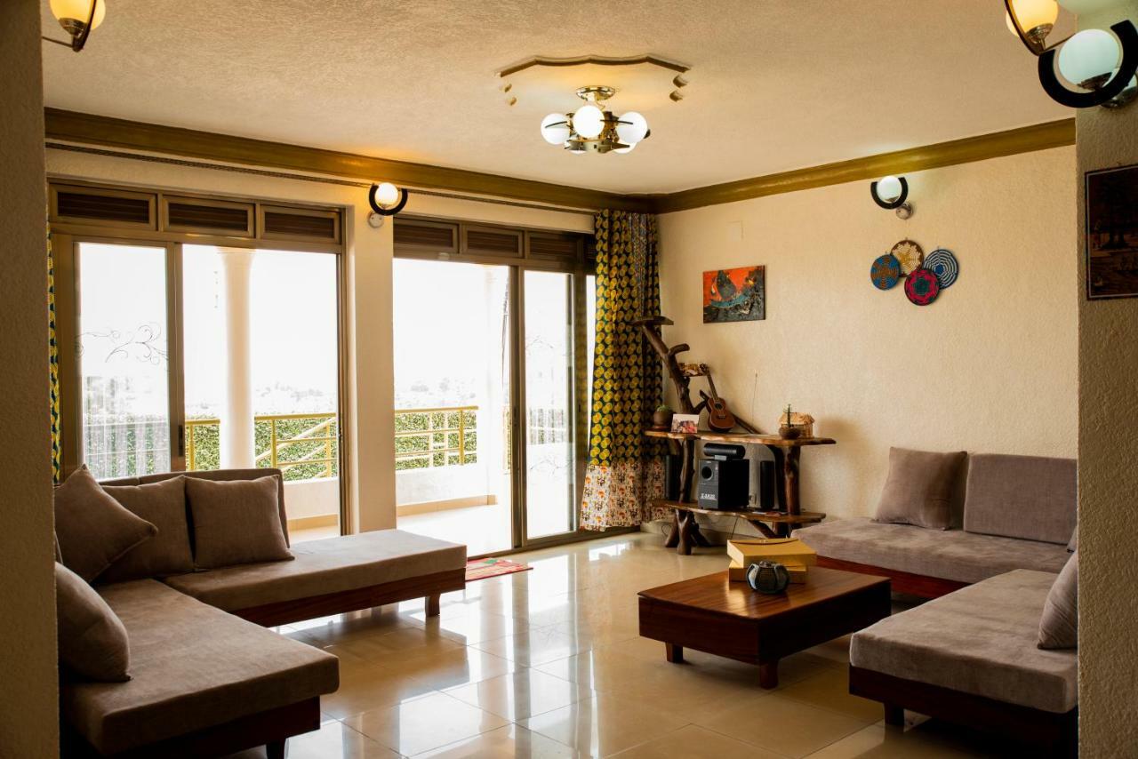 Kigali Castle Vandrarhem Exteriör bild