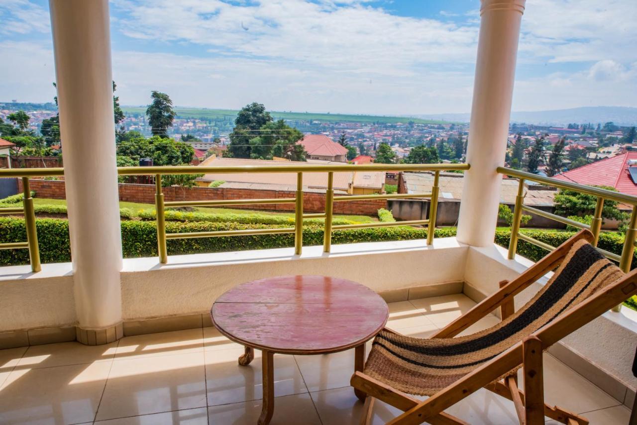 Kigali Castle Vandrarhem Exteriör bild