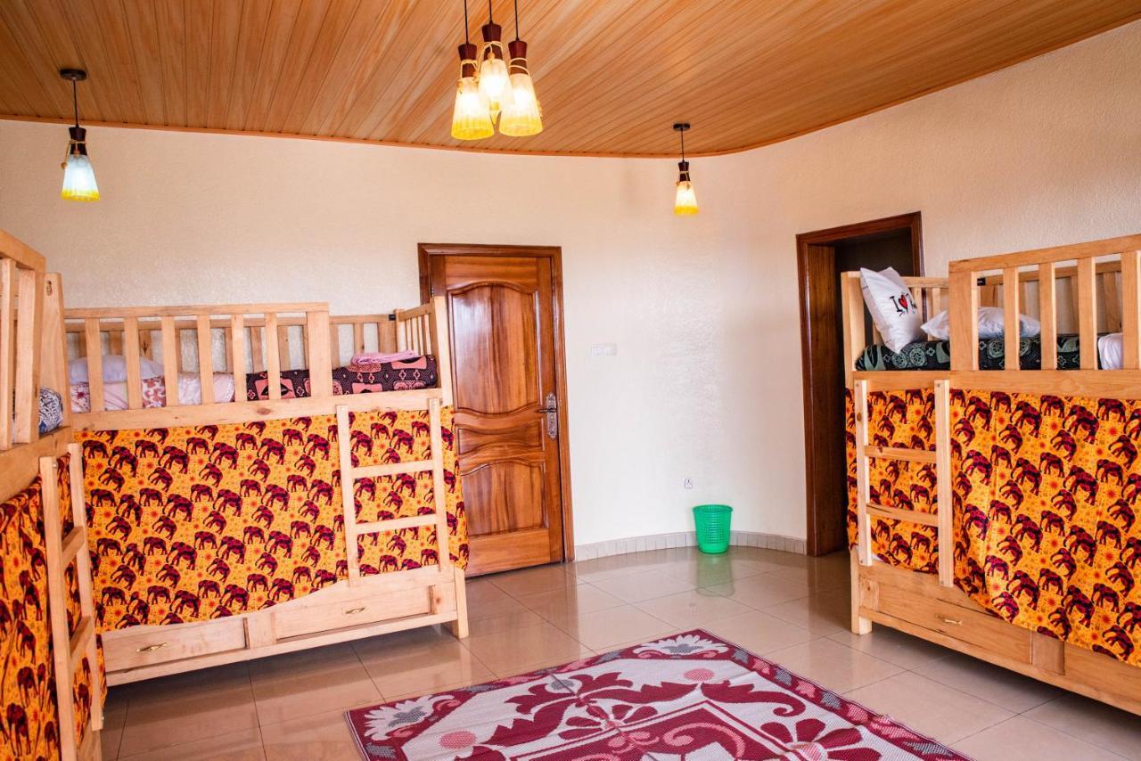 Kigali Castle Vandrarhem Exteriör bild